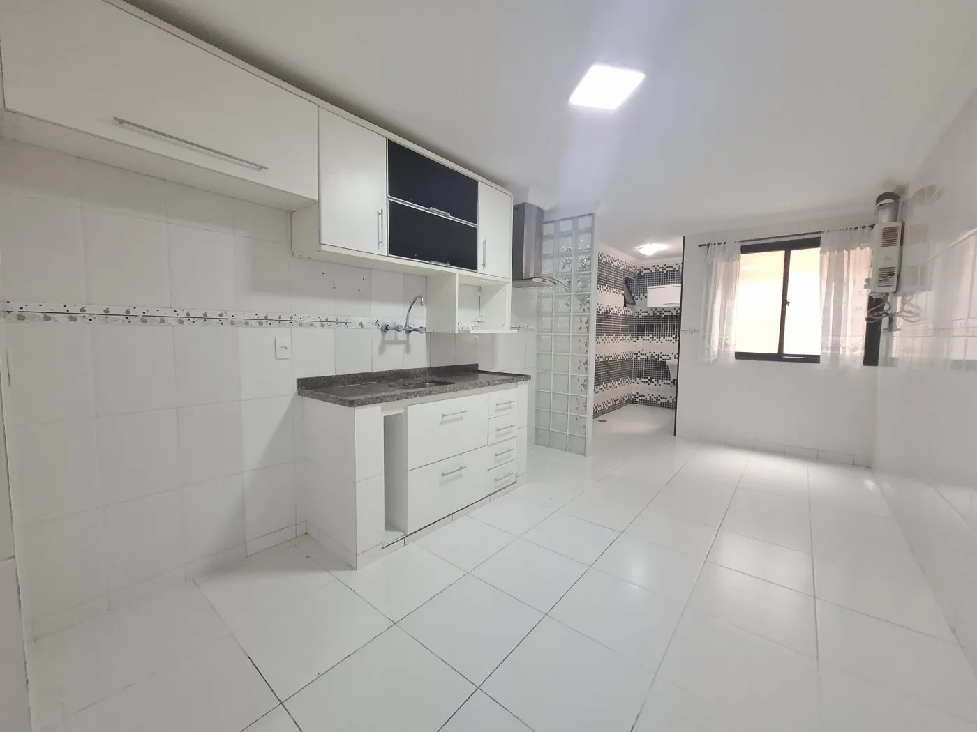 Imagem Apartamento para Venda em Teresópolis / RJ no bairro Agriões