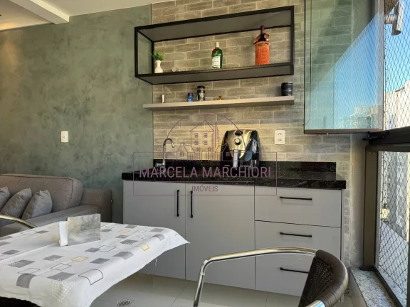 Imagem Apartamento 2 quartos, suíte, sol da manhã, montado e decorado, vista mar