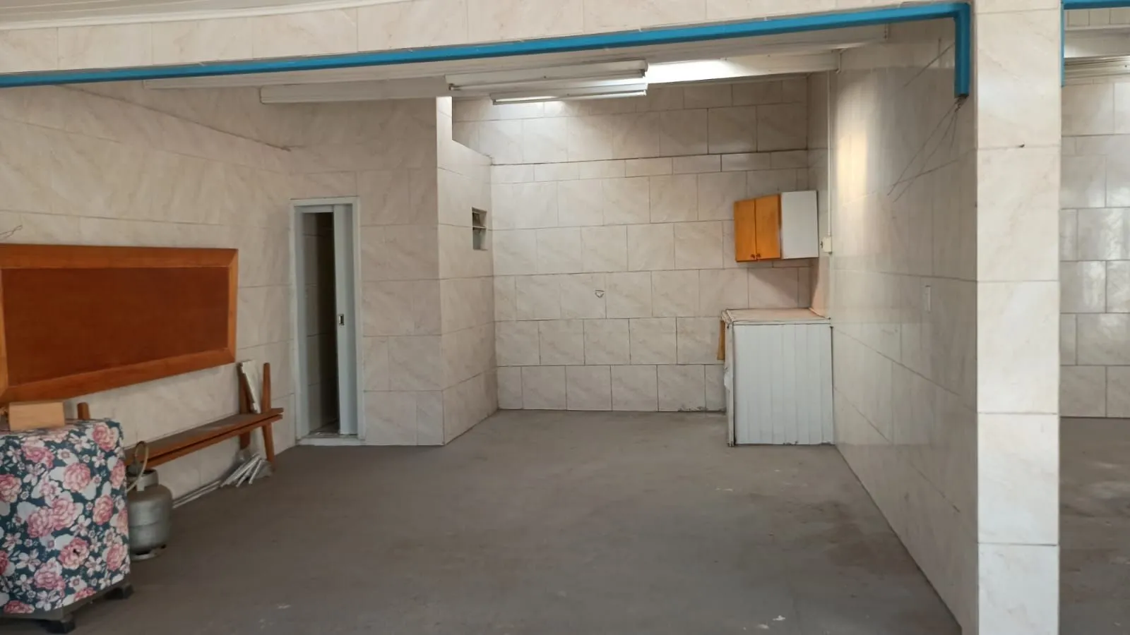 Imagem Casa 2 dormitórios, 7 vagas garagem, Bairro Bom Princípio