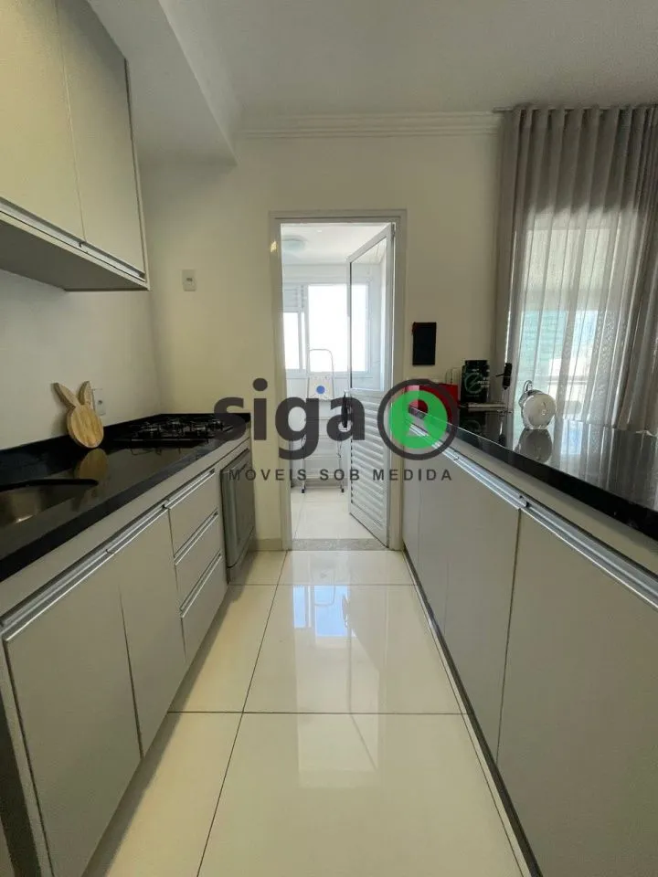 Imagem Apartamento em Pinheiros à VENDA com 2 suites, 2 vagas SEMI MOBILIADO