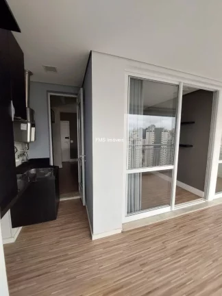 Imagem Apartamento à venda na Vila Mariana com 2 quartos sendo 1 suíte, 2 banheiros, 2 vagas, 68m² de área.