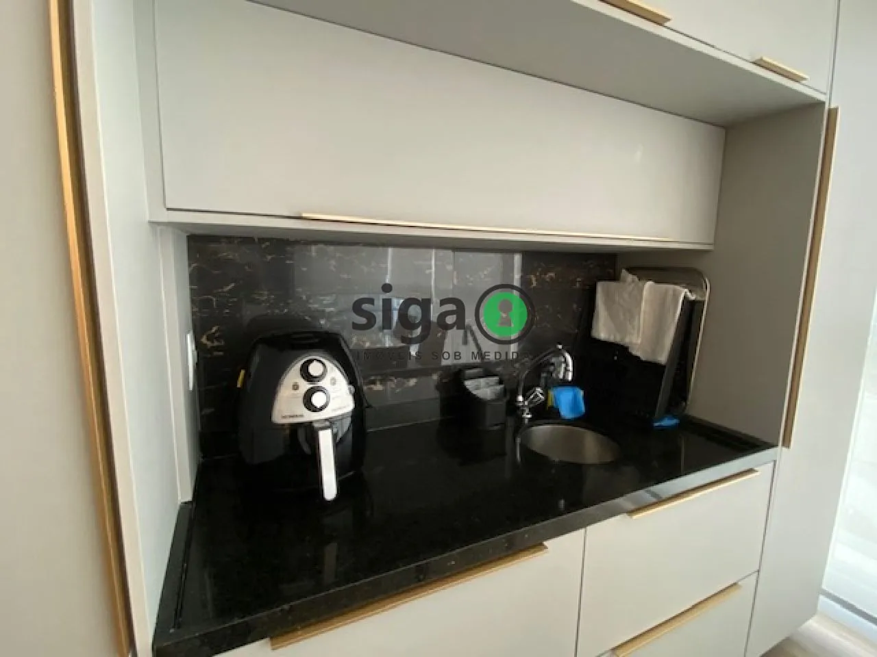 Imagem Lindo apto semi mobiliado, com 2 suites, 2 vagas, em Pinheiros