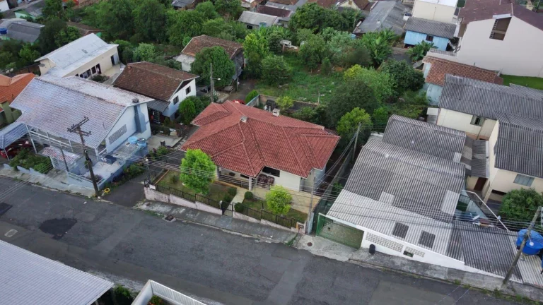 Imagem Casa para Venda em Concórdia, Das Nações, 3 dormitórios, 1 suíte, 2 banheiros