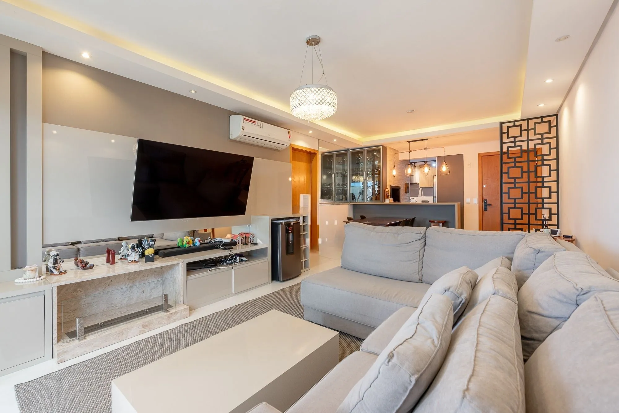 Imagem Apartamento Garden mobiliado, com 180 m² privativos, no bairro Chácara das Pedras
