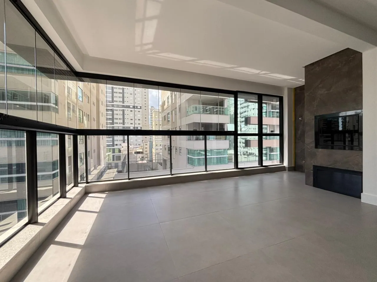 Imagem Apartamento à venda com 177m2 por R$ 3.600.000,00