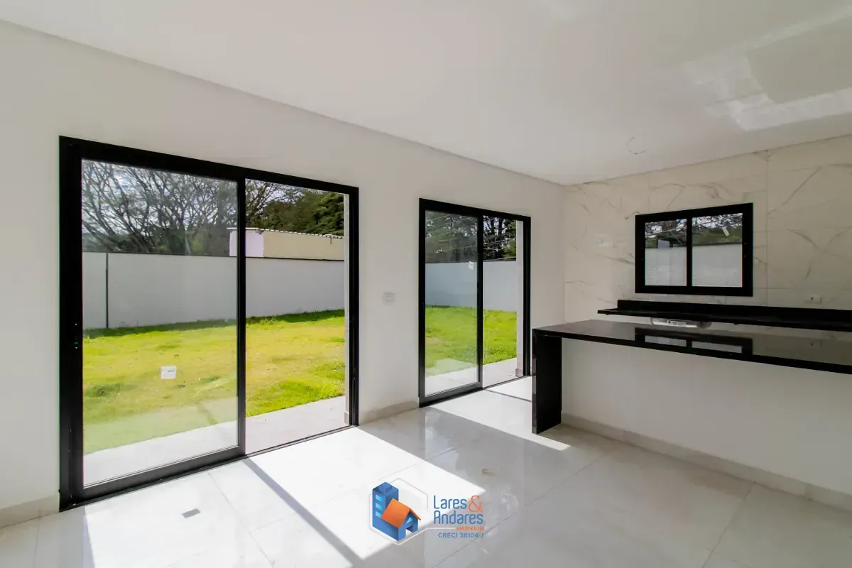 Foto do imóvel Casa para venda em Chácaras Maringá com 3 quartos, sendo 1 suíte, 104m² em Estrada dos Pires