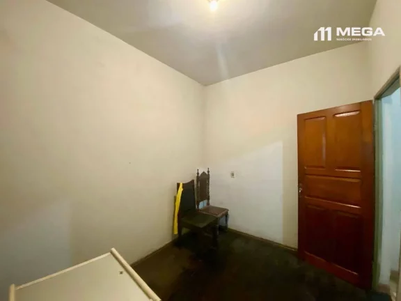 Imagem VENDA - CASA em área comercial com 2 LOJAS e 3 dormitórios à venda, 200 m² por R$ 700.000 - Santana - Cariacica/ES