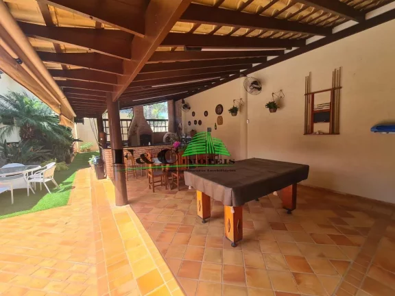 Imagem Casa para Venda em São Carlos, Jardim Cardinalli, 3 dormitórios, 3 suítes, 6 banheiros, 6 vagas