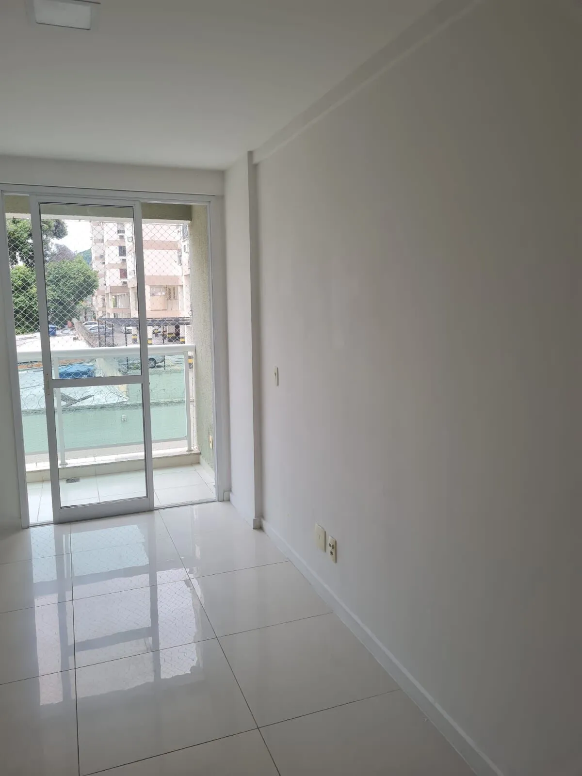 Foto do imóvel Apartamento para alugar em Rio de Janeiro/RJ em Rua Albano