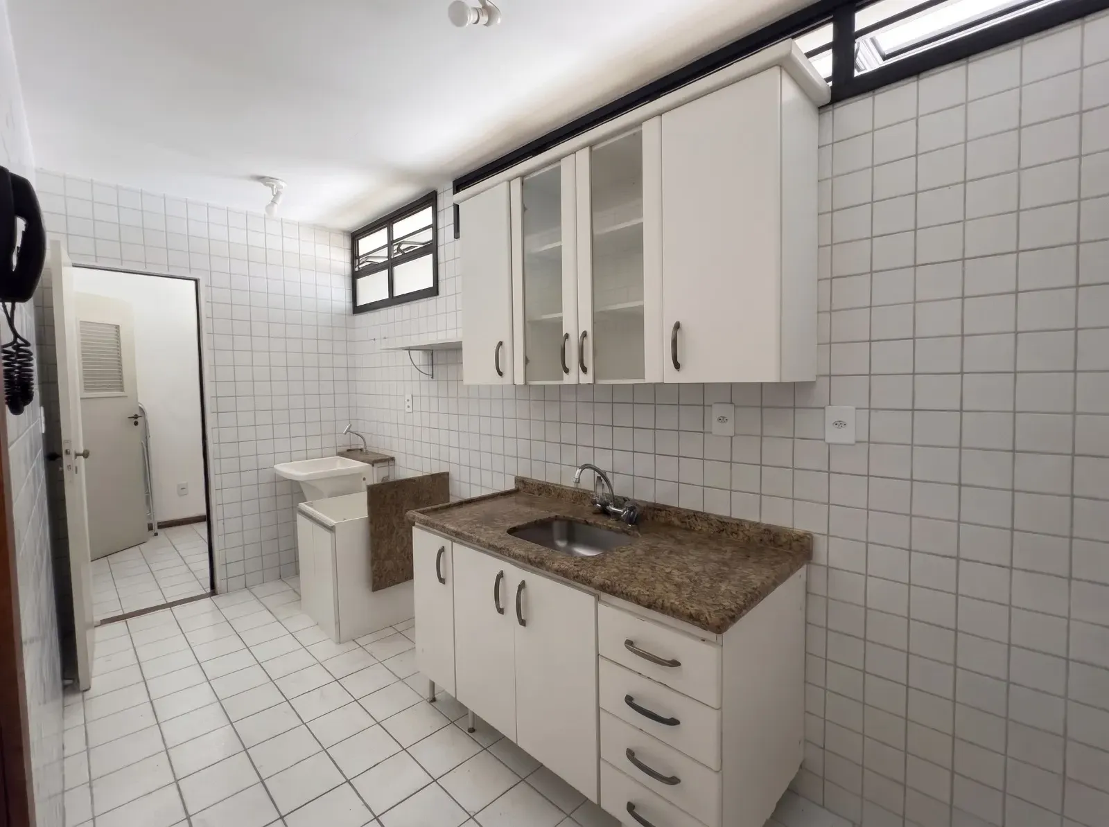 Imagem Apartamento com 2 Quartos à Venda, 61 m² em Canela - Salvador