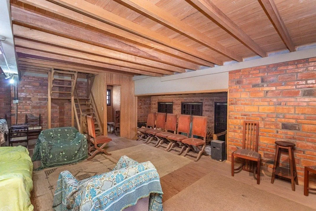 Imagem Casa 4 dormitórios, Altos da Vila Nova, Zona Sul, Porto Alegre.