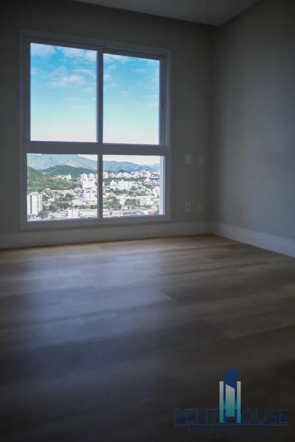 Imagem Apartamento Quadra Mar para Venda em Balneário Camboriú, CENTRO, 3 dormitórios, 3 suítes, 4 banheiros, 2 vagas