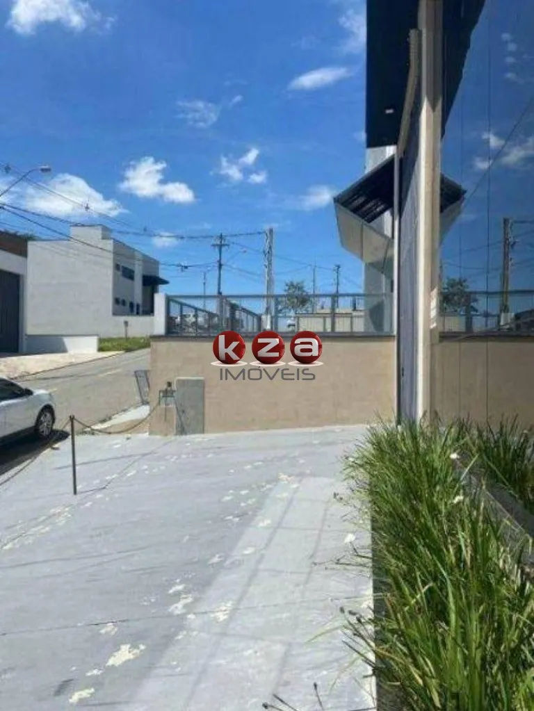 Imagem Aluguel de Galpão Industrial de 326m² com 5 salas e 3 vagas de garagem em Vista Alegre, Vinhedo-SP.