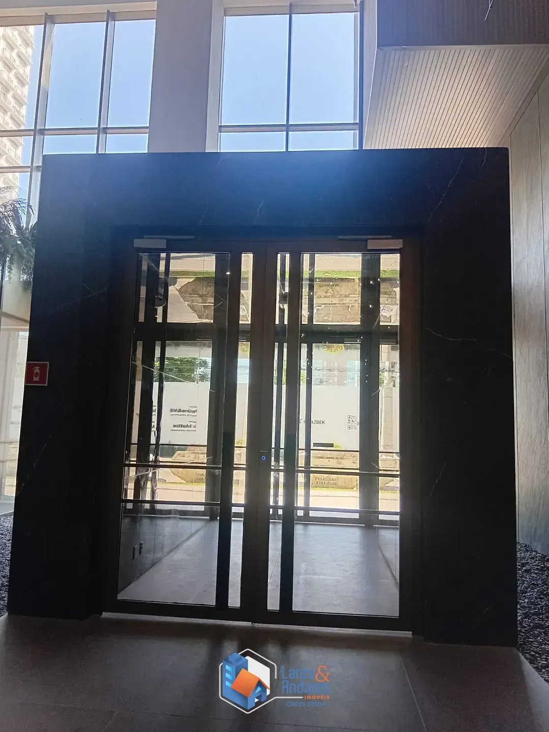 Imagem Apartamento para venda em Ibirapuera com 4 quartos, sendo 4 suítes, 298m²