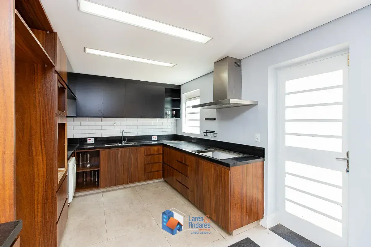 Imagem Casa para venda em Jardim Marajoara com 3 quartos, sendo 3 suítes, 200m²