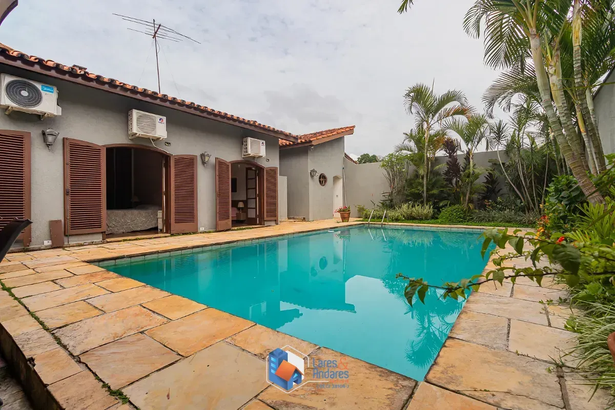 Imagem Casa para venda em Jardim Prudência com 4 quartos, sendo 1 suíte, 219m²