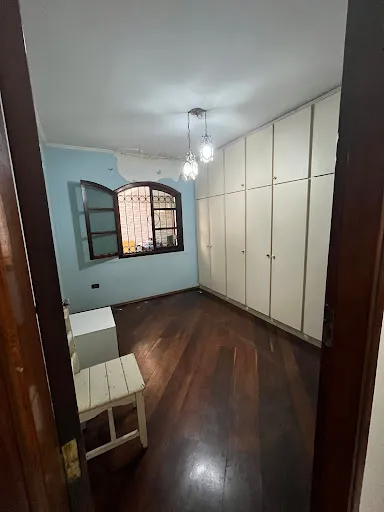 Imagem Sobrado Versátil no Centro de Guarulhos | Conforto para Família e Potencial Comercial para alugar
