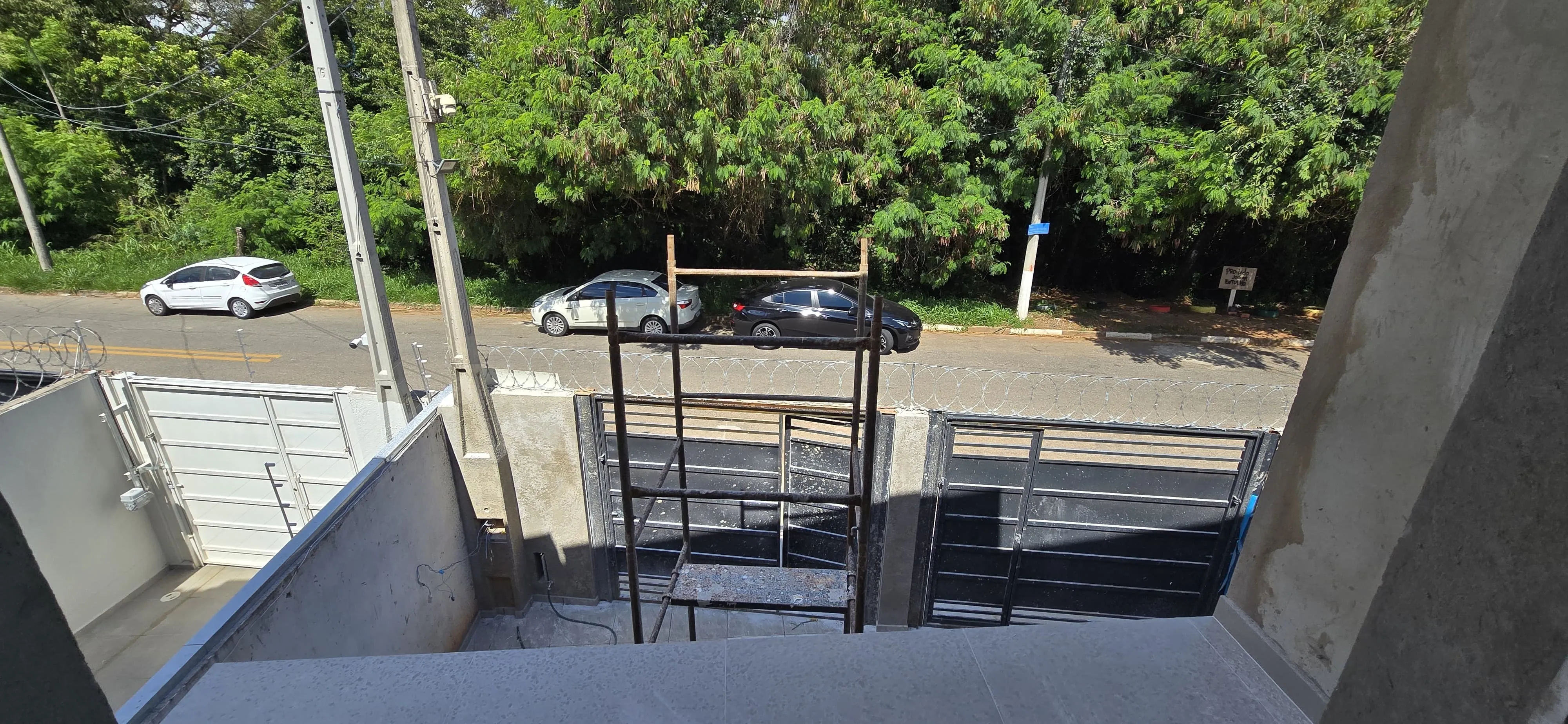 Imagem Sobrado Moderno e Aconchegante em Localização Privilegiada