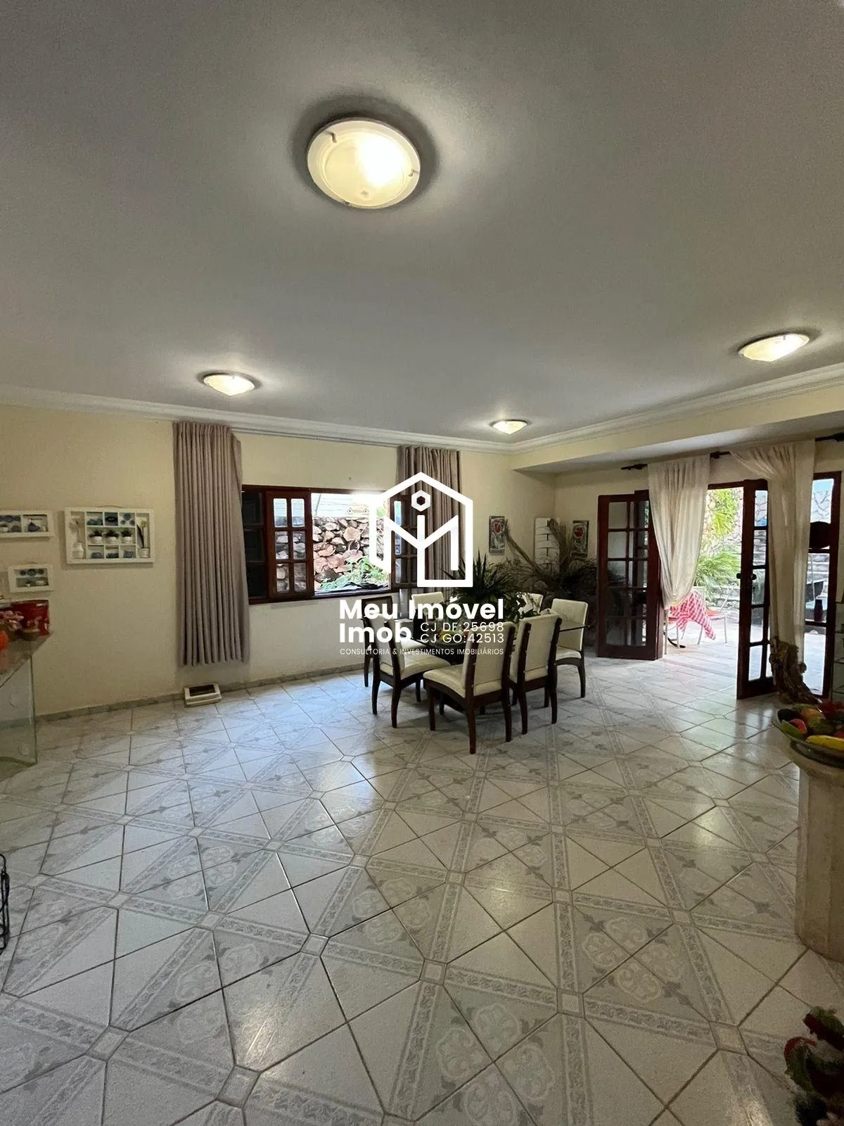 Imagem Cond Ville de Montagne Casa 6 Quartos 4 Suítes 4 Vagas 640m²