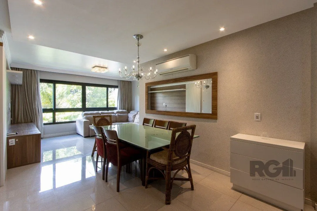 Imagem **Apartamento Residencial com 3 Quartos e 3 Banheiros em Camaquã, Porto Alegre, RS**