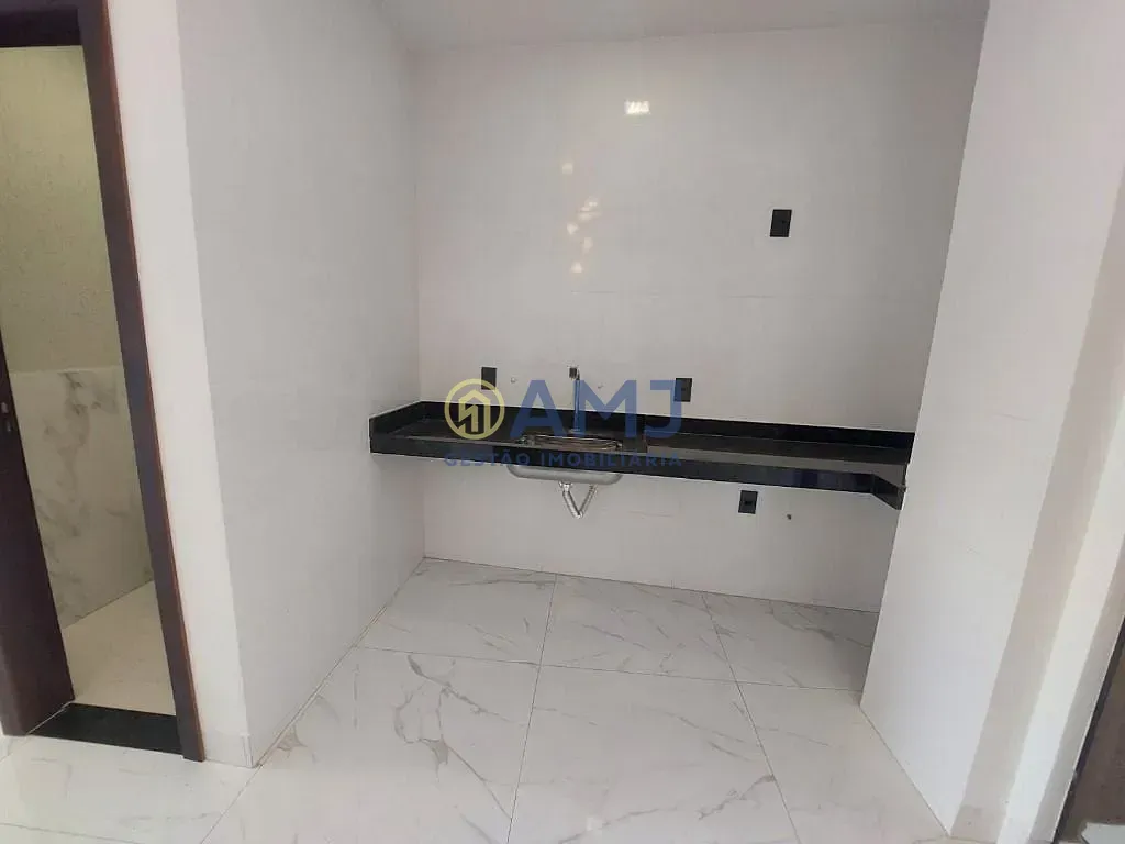 Imagem Casa com 3 dormitórios à venda, 150 m² por R$ 730.000,00 - Setor Faiçalville - Goiânia/GO