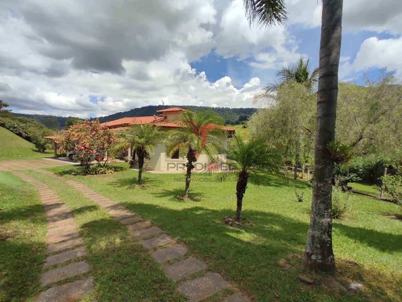 Imagem Vendo ou Permuto Chácara com vista única em São Pedro