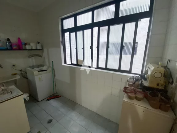 Imagem Apartamento para Venda de 2 dormitórios - Quadra da Praia do Itararé / São Vicente