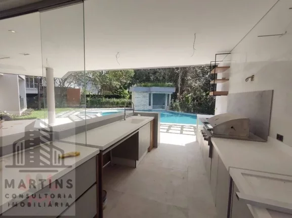 Imagem Casa de alto padrão com 8 suítes - Finalizando Obra