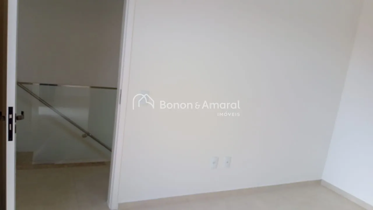 Imagem Casa à venda no Parque Jambeiro, 3 quartos, 1 suíte