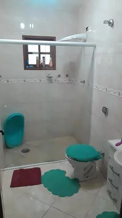 Imagem Sobrado c/ 4 dormitórios, seno 1 suíte, à Venda, 244,78 m²
