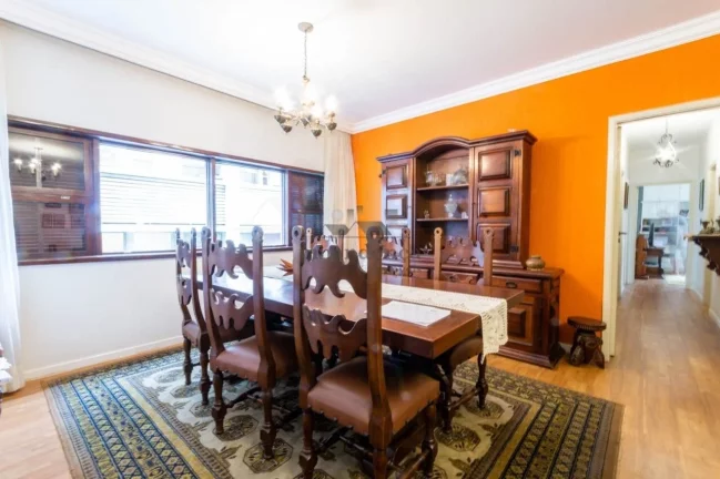 Imagem Apartamento à venda na Av Angélica com 144m2