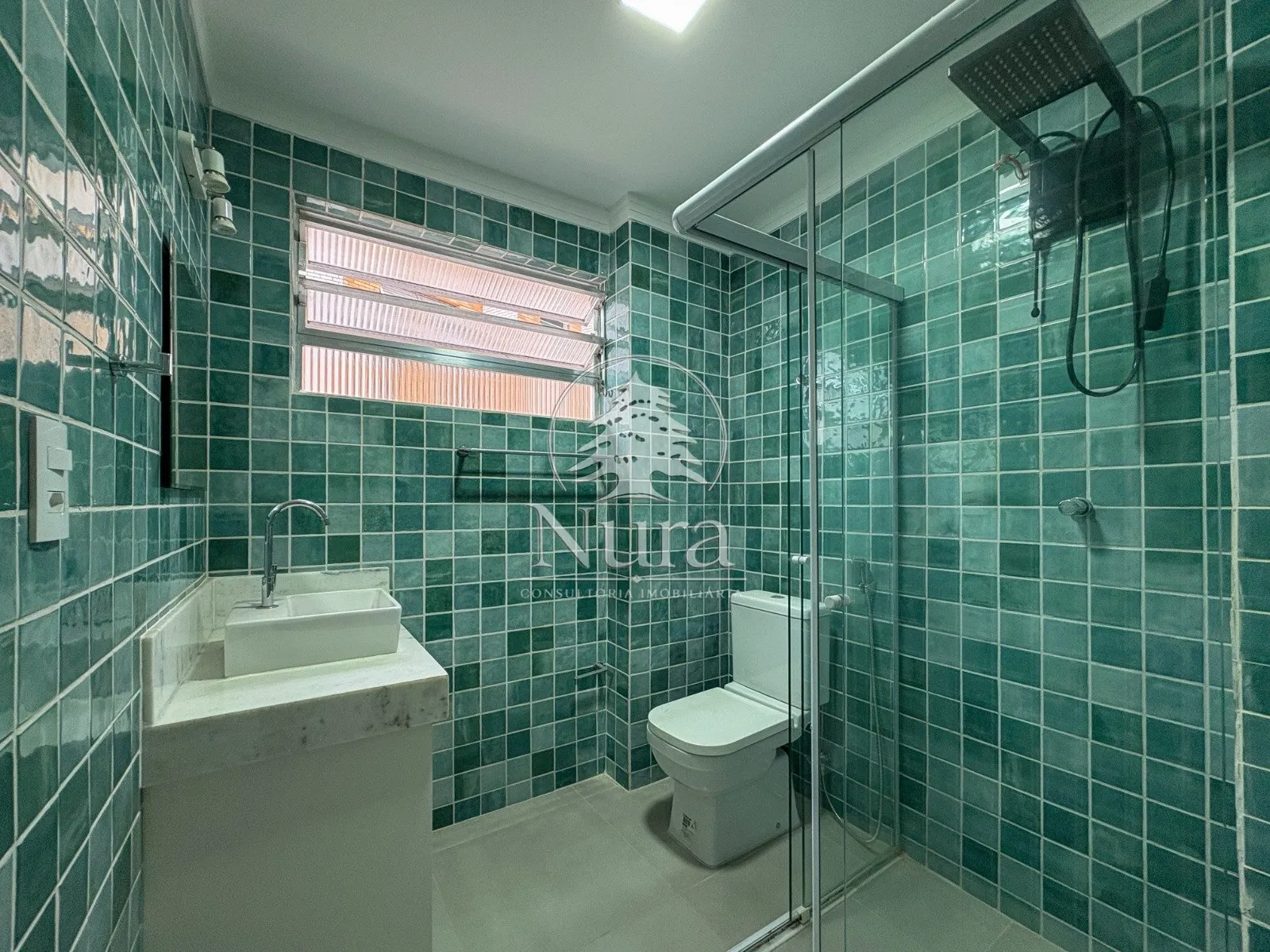 Imagem Apartamento de 3 quartos, 145m² no bairro Ponta da Praia, em Santos