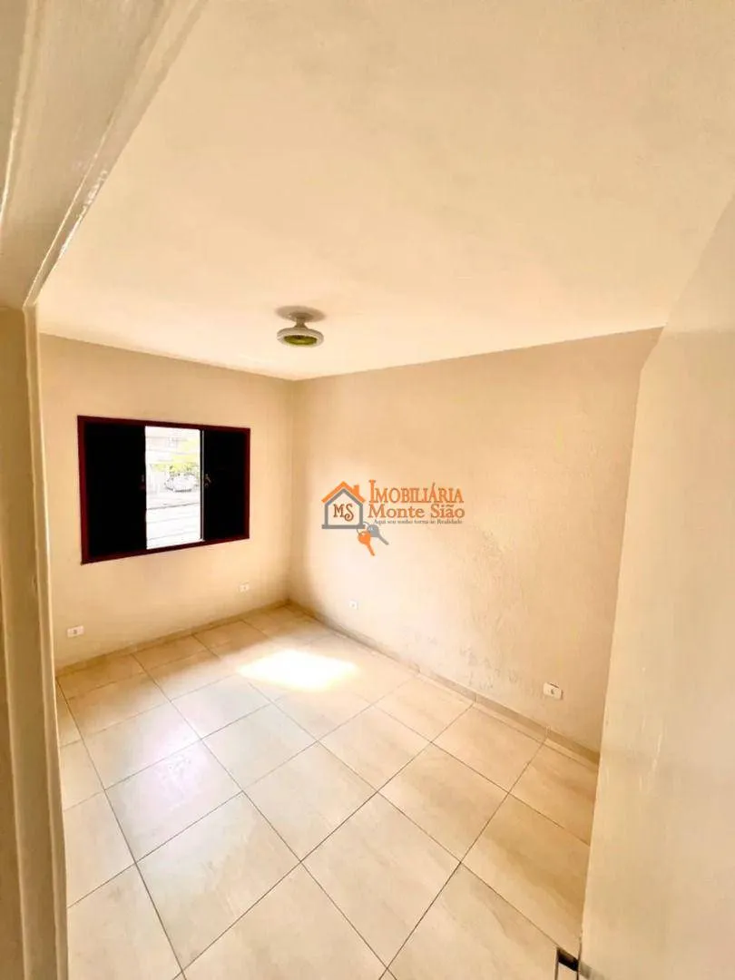 Imagem Casa com 3 dormitórios à venda, 125 m² por R$ 425.000,00 - Vila Zamataro - Guarulhos/SP