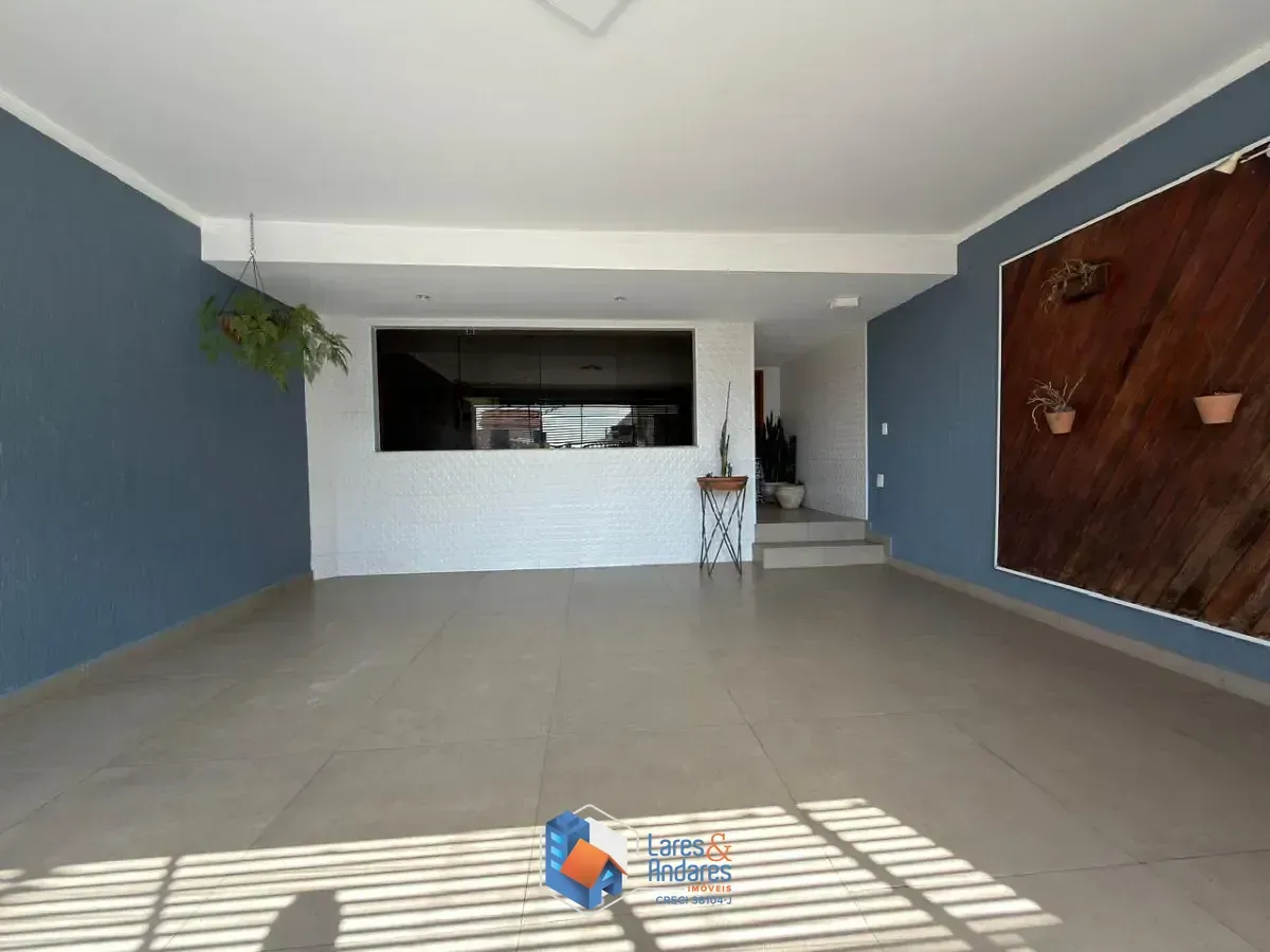 Imagem Casa para venda em Vila Mazzei com 3 quartos, sendo 1 suíte, 177m²