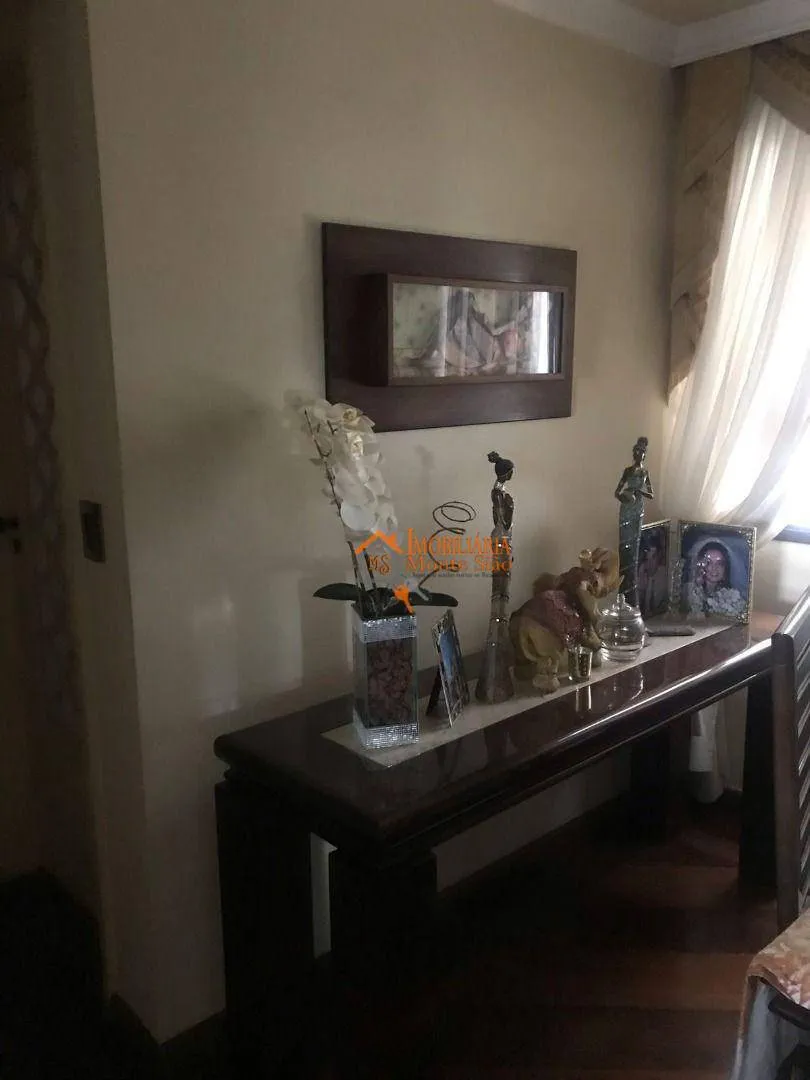 Imagem Apartamento com 3 dormitórios à venda, 230 m² por R$ 1.170.000,00 - Vila Galvão - Guarulhos/SP