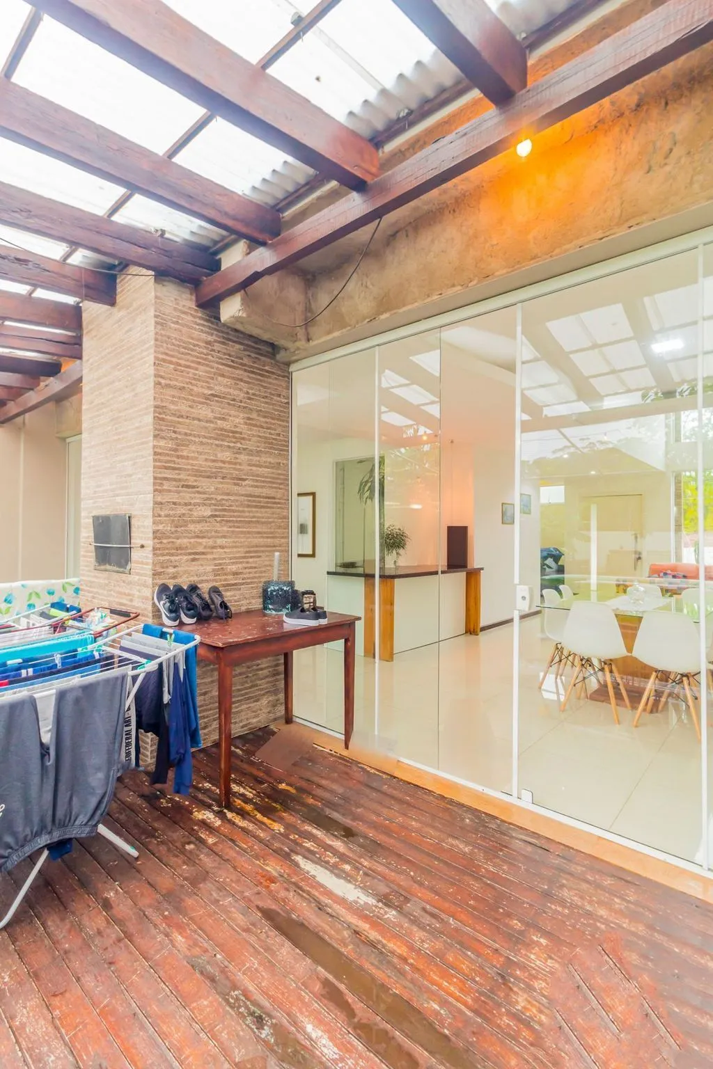 Imagem Casa em Condomínio 3 dorms à venda Avenida Juca Batista, Hípica - Porto Alegre
