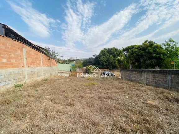 Imagem Lote à venda no bairro Lago Azul- Igarapé /MG.