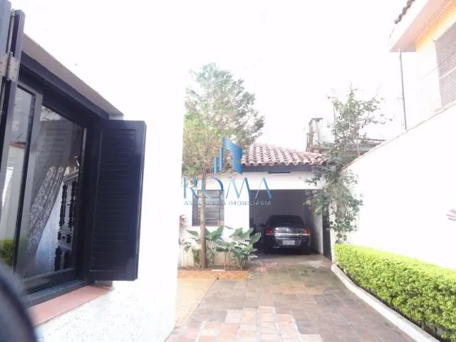 Imagem Casa em excelente localização para ponto comercial.