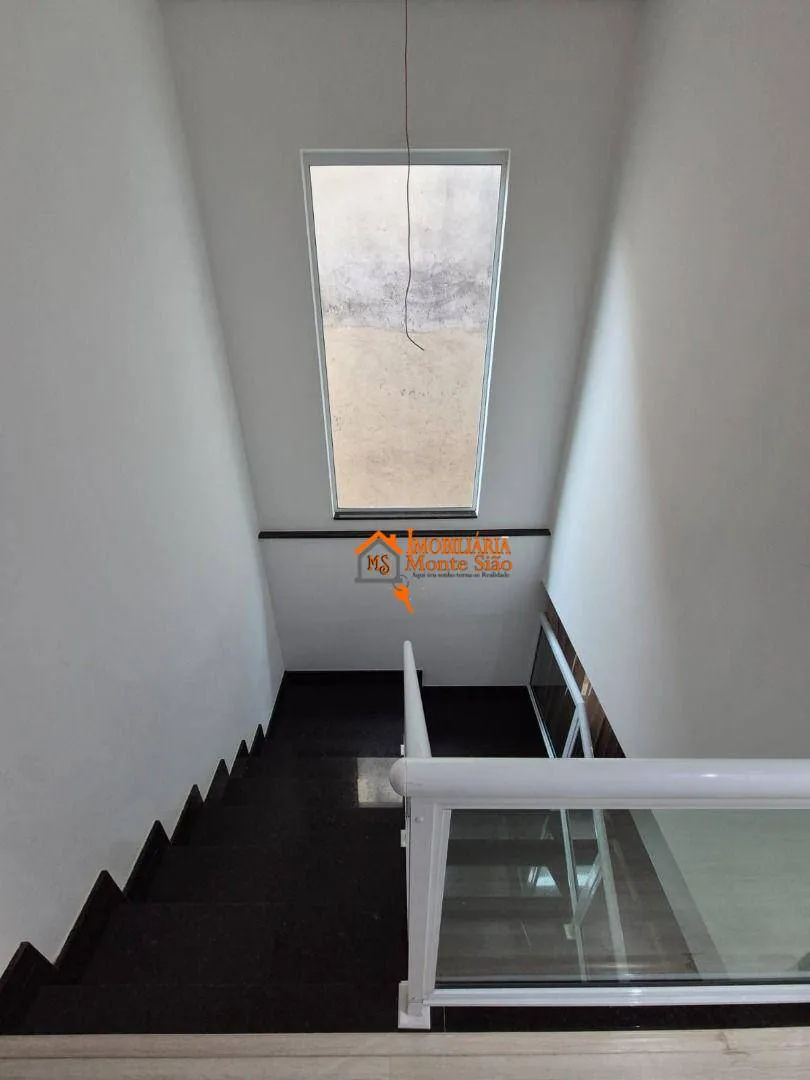 Imagem Sobrado com 3 dormitórios à venda por R$ 750.000,00 - Jardim Adriana - Guarulhos/SP