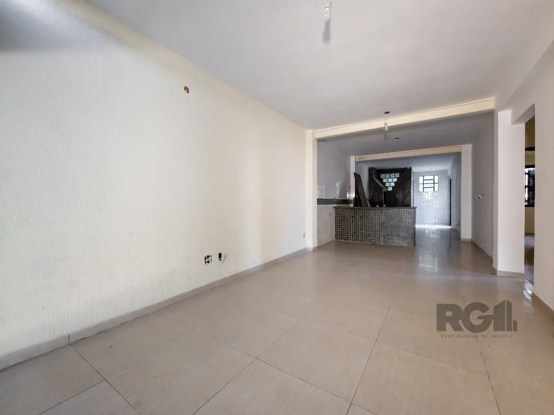 Imagem Casa com 3 quartos, suite, pátio - Bairro Espírito Santo - Potro Alegre (RS)