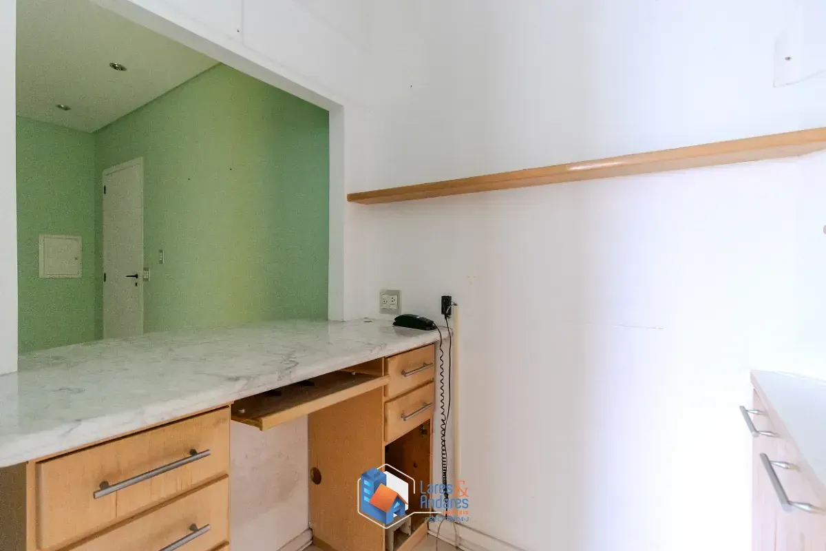 Foto do imóvel Conjunto comercial para venda em Campo Belo, 61m² em Avenida Vereador José Diniz