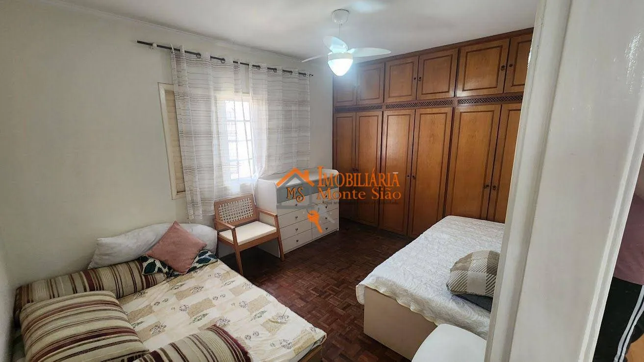Imagem Sobrado com 5 dormitórios à venda, 326 m² por R$ 1.520.000,00 - Vila Yaya - Guarulhos/SP