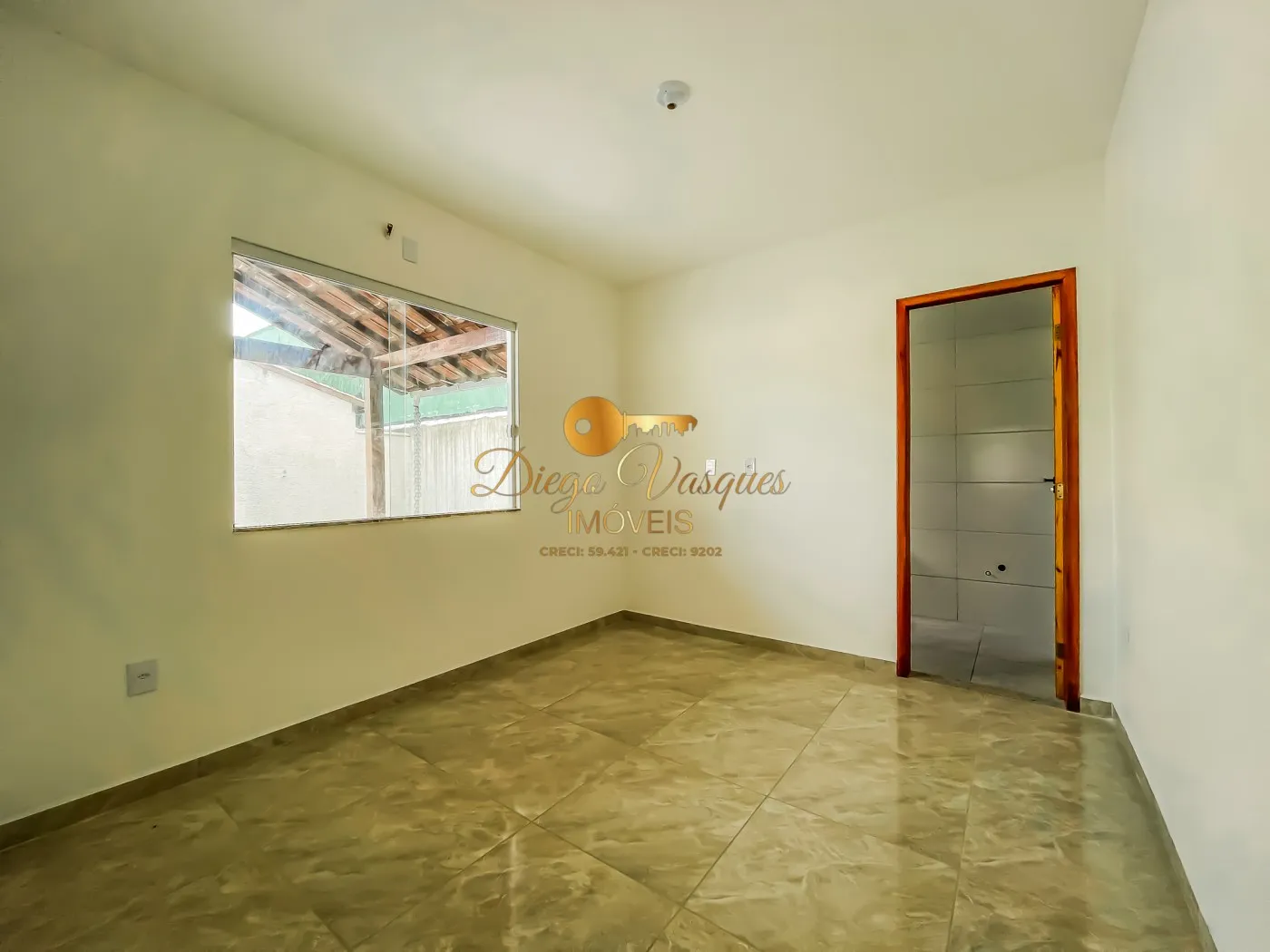 Imagem Casa em Condomínio para Venda em Guapimirim / RJ no bairro Cotia
