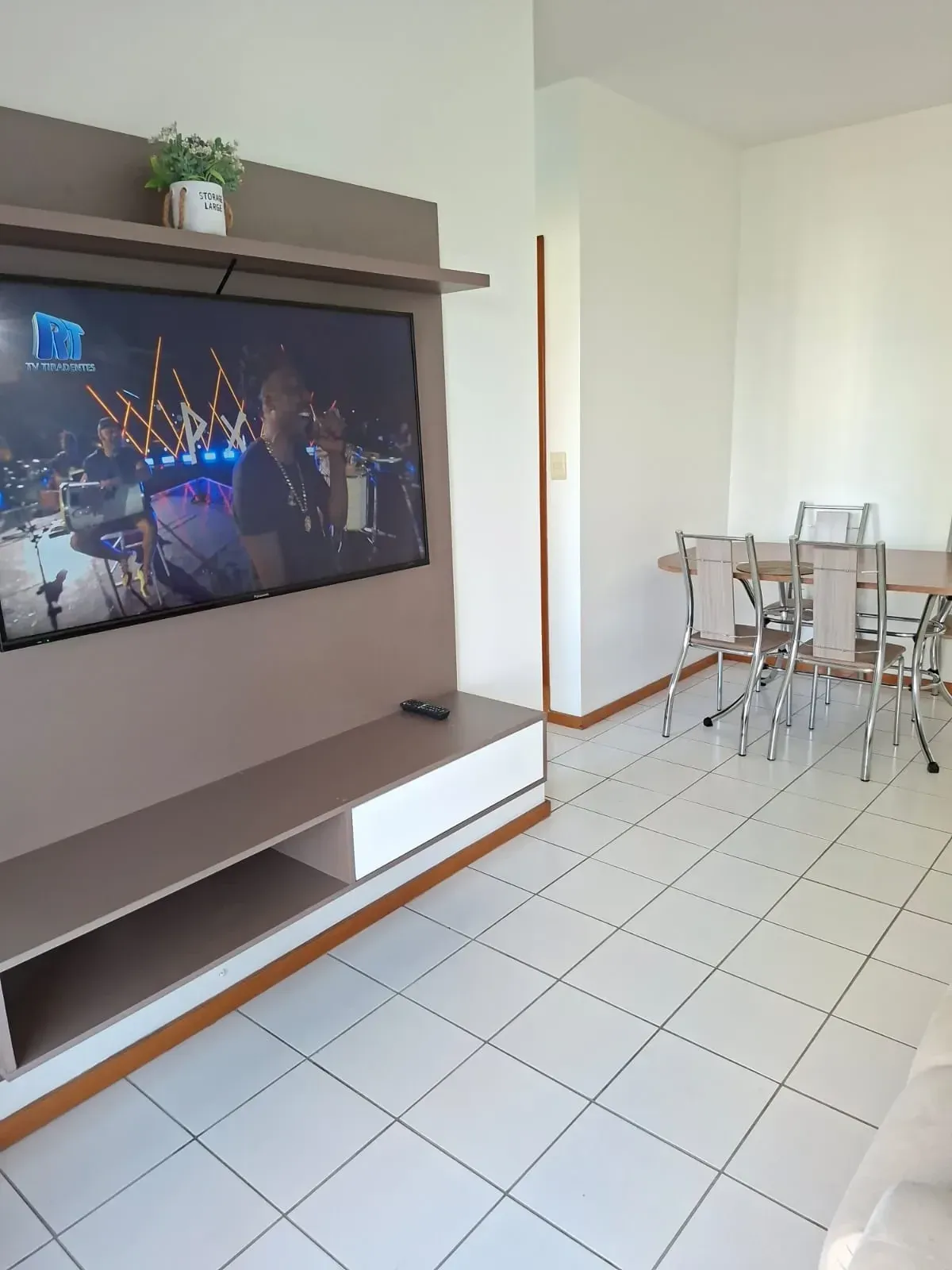 Imagem Apartamento com 2 Quartos para Alugar, 56 m² em Aleixo - Manaus
