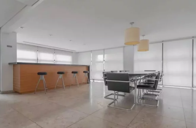 Imagem Flat disponível para venda no Condomínio Edifício Urbano Duplex na Vila Nova Conceição, com 42m², 1 dormitório e 1 vaga de garagem