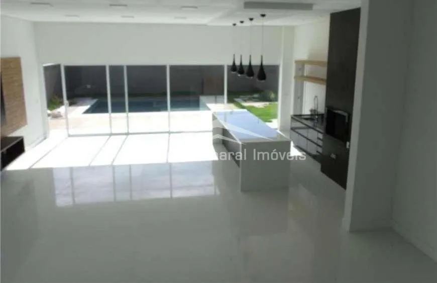 Imagem Casa em condomínio de 4 quartos, 400 m² à venda no Jardim América - Paulínia/SP