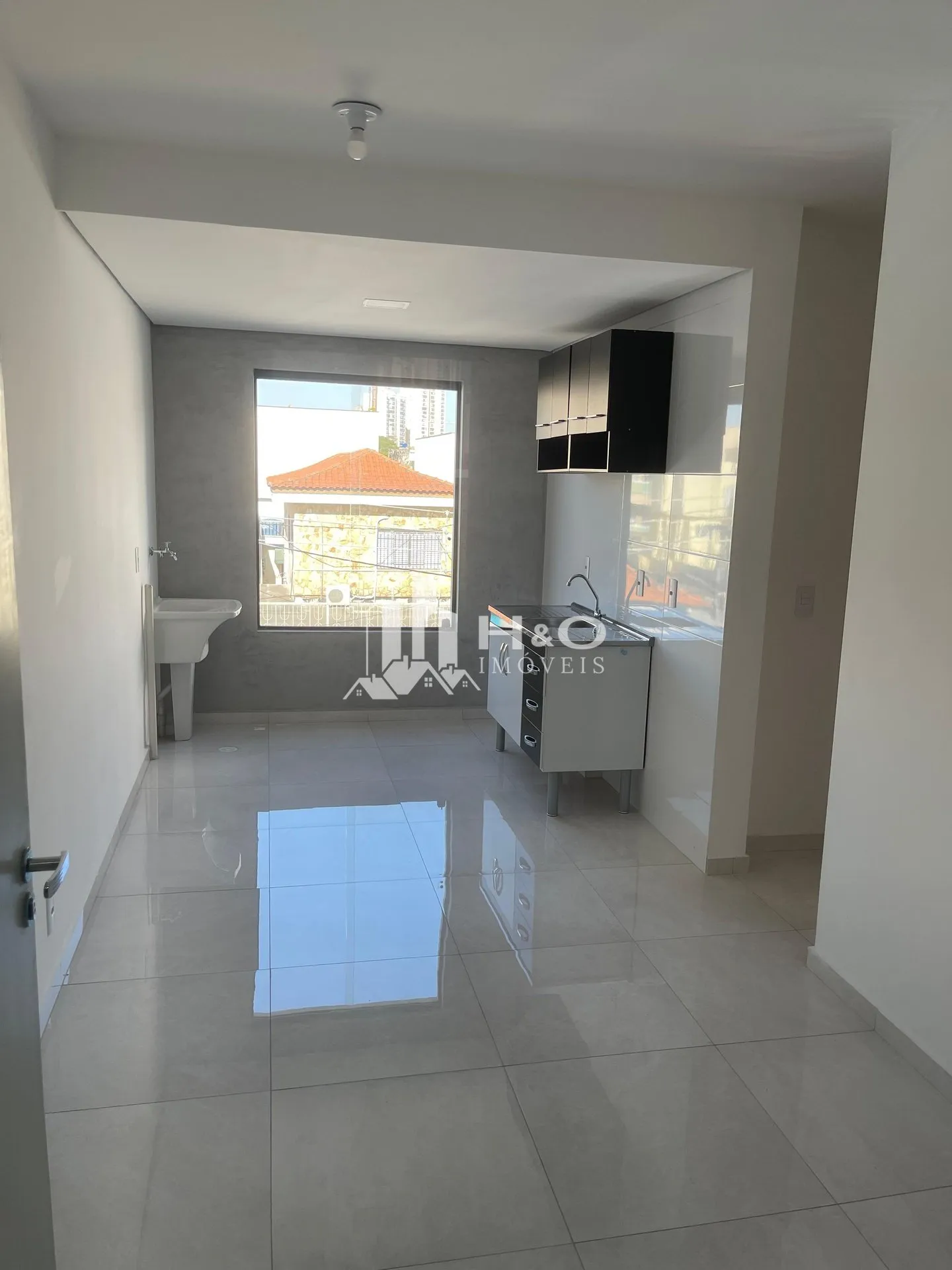 Imagem Apartamento à venda na Vila Carrão - 2 dormitórios - à partir de 250.000,00, a 200m da futura estação do metro