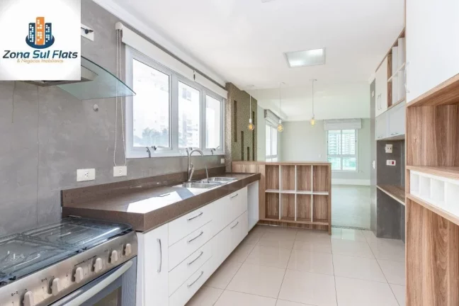 Imagem Apartamento à Venda Em Moema Com 3 Suítes e 4 Vagas - Varanda Gourmet
