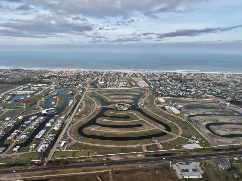 Imagem Terreno em Condomínio - Bairro xangri-la