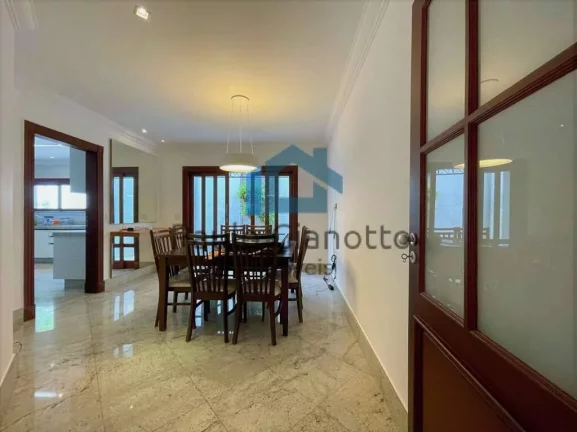 Imagem Mansão Exuberante no Condomínio São Paulo II Cotia